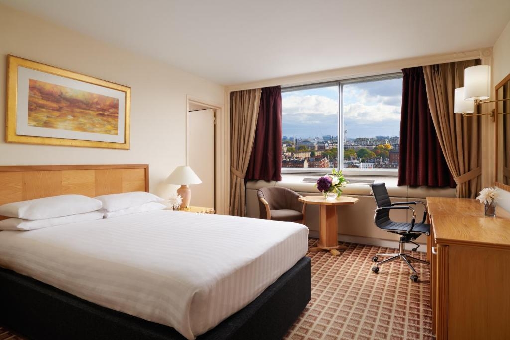 Tara Copthorne Hotel London Hotel Room