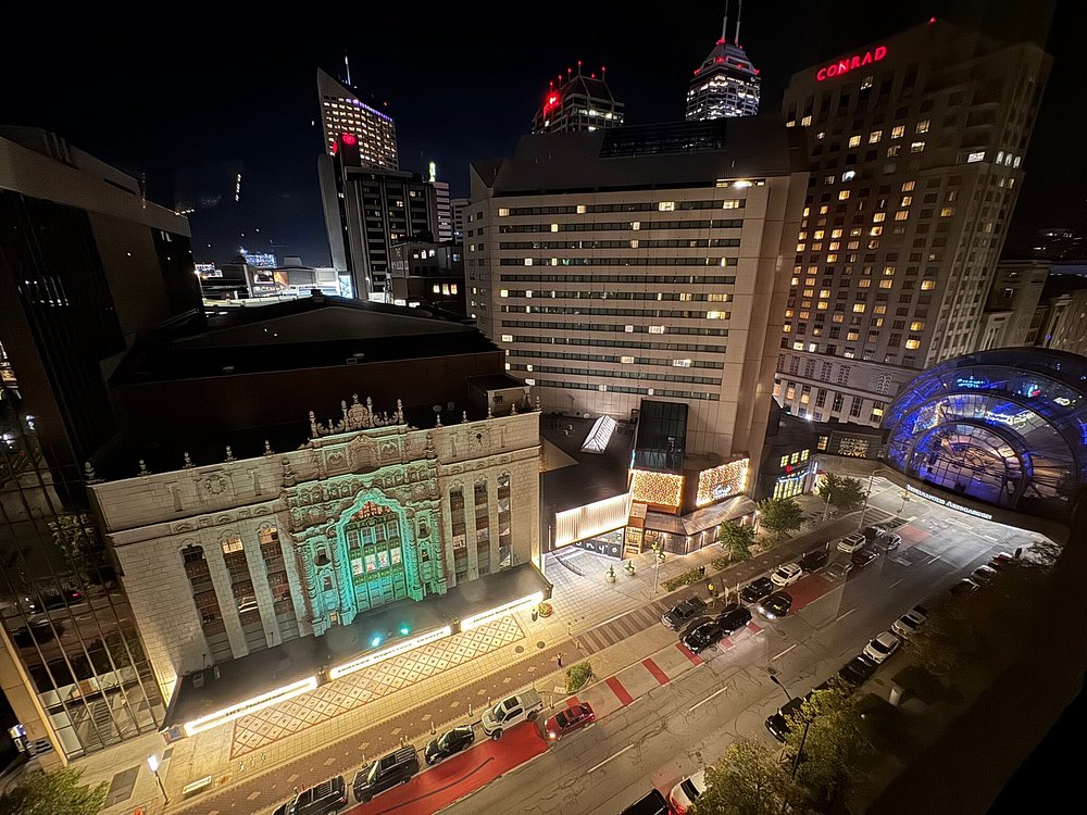 4 noches Hilton Garden Inn Downtown Indianapolis Día de Leyendas y Carb Day 2027
