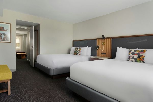 15 de noviembre: 49ers vs Cowboys - The Arlin Hotel