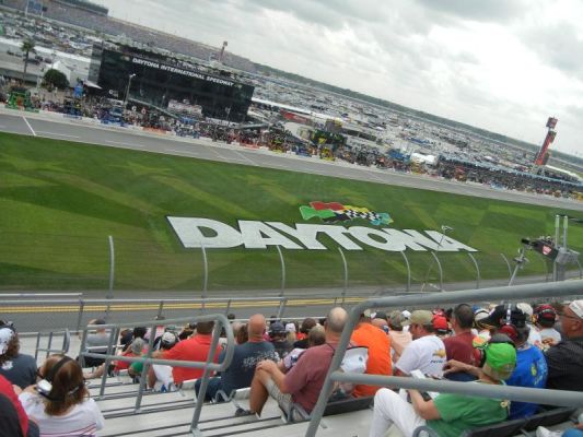 4 noches Hampton Inn Daytona Speedway (2027)