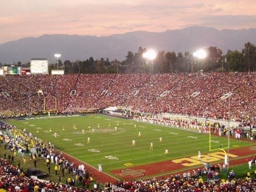 4 noches Doubletree Marina del Rey - Desfile y Rose Bowl 2027