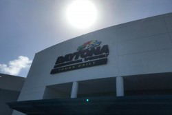 3 noches Daytona Speedway Hotel (Rolex 24)