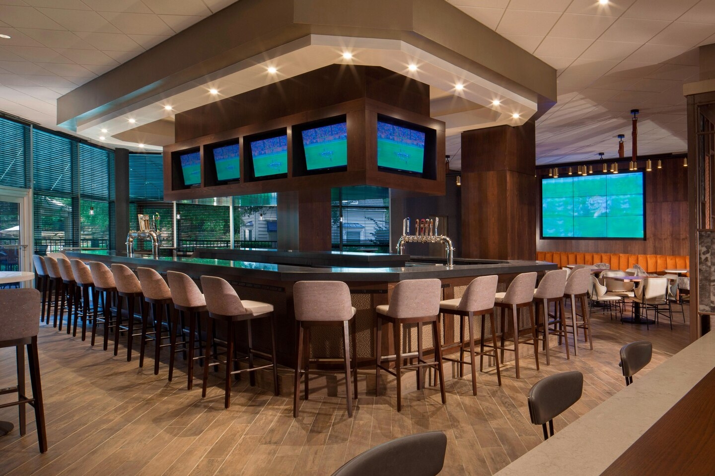 Sheraton Arlington Restaurant