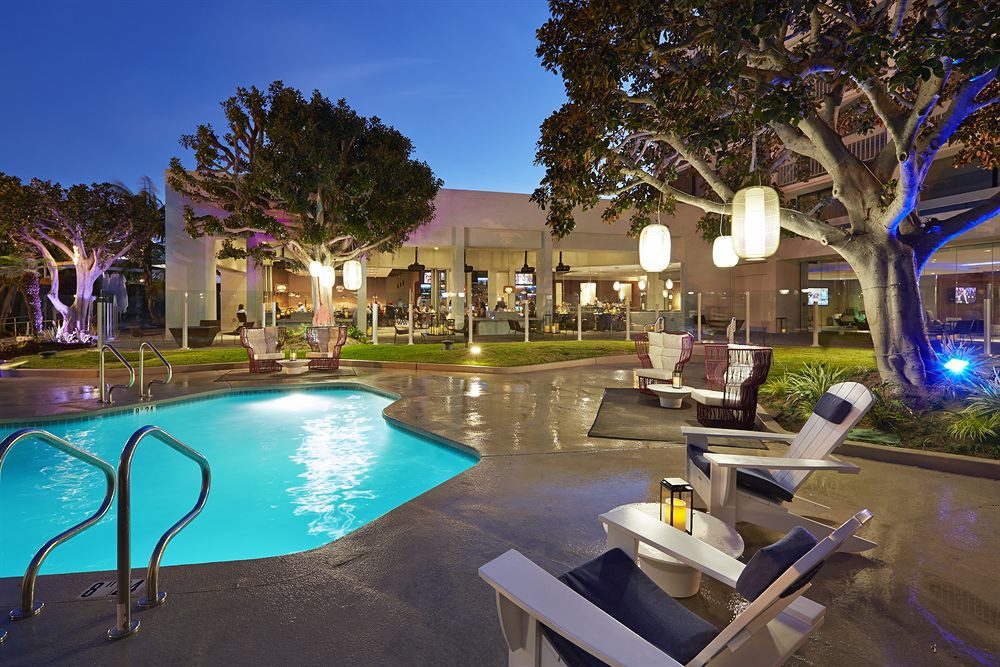 Outdoor swimming pool at night at the Doubletree Marina del Rey