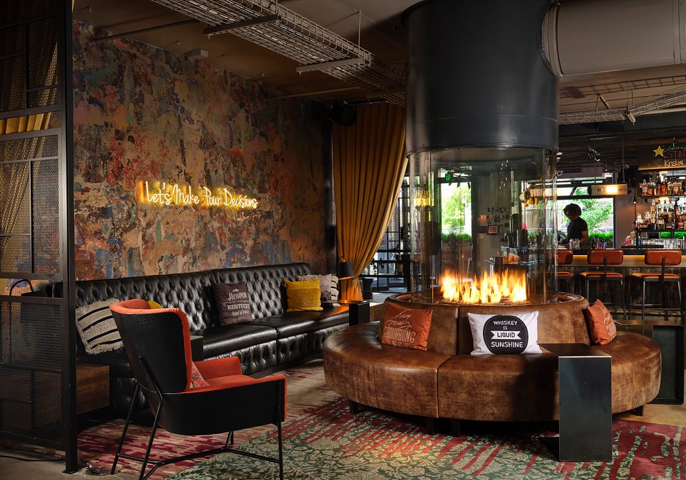 4 night Moxy Downtown Louisville (2027)