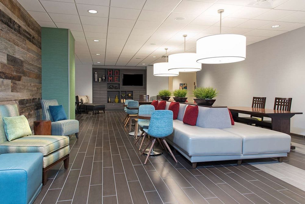 4 noches Home2 Suites Downtown Indianapolis - 2027 (Carb Day, Legends Day, y Carrera)