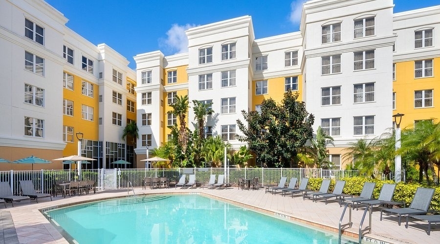 3 noches Home2 Suites Daytona Speedway